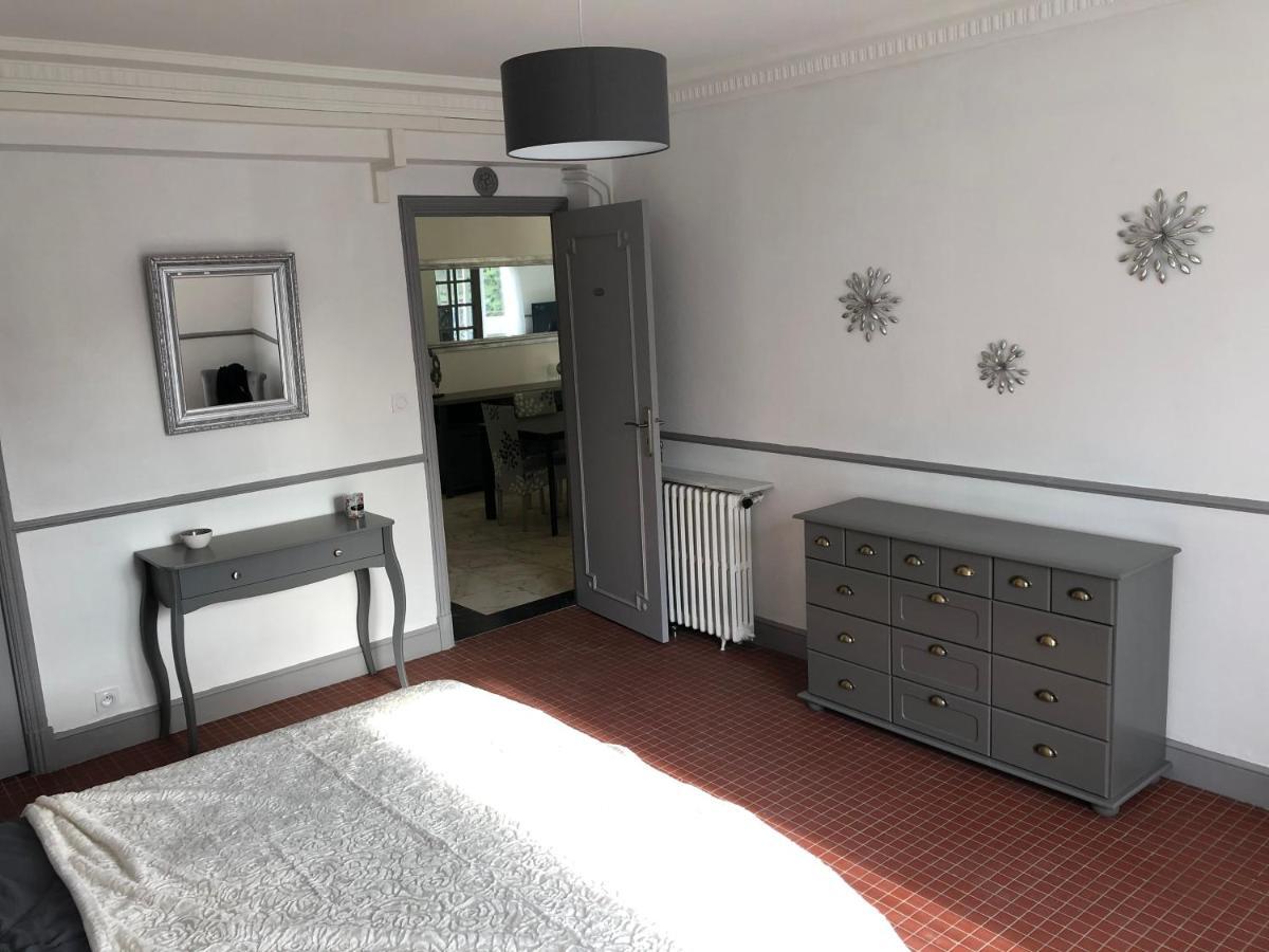 Grand Appartement De Standing "Reve Du Soir" De 170 M2 350 M De La Gare Lourdes Bagian luar foto